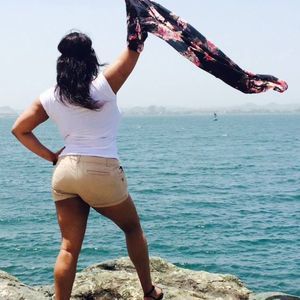 Meet your Posher, Kira