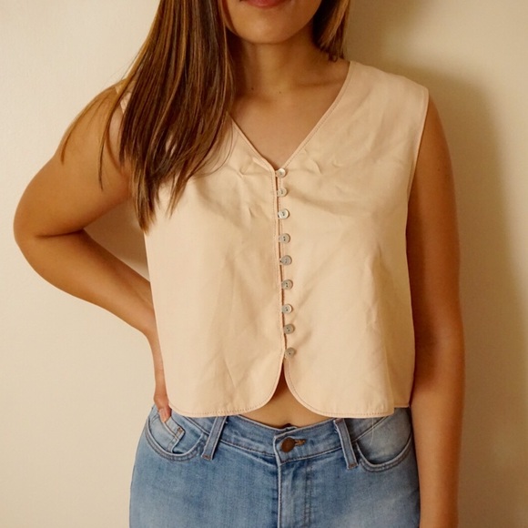 Dainty Peach Silk Crop Top 🌻