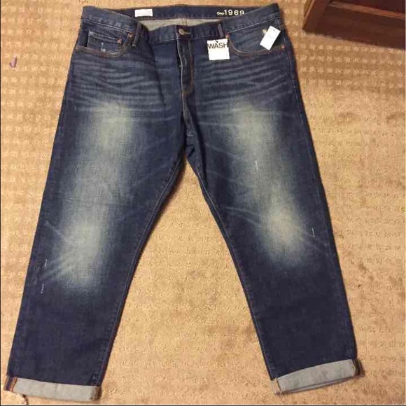 Gap 1969 sexy boyfriend jeans 33 NWT