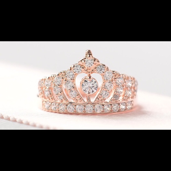 Tiara Princess Ring