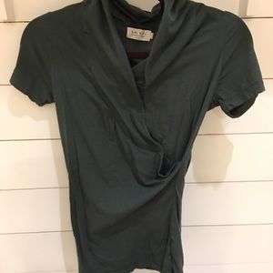 SPLENDID GREEN WRAP TOP 👕