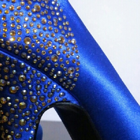 Steve Madden Jewelled Heels - Picture 3 of 3