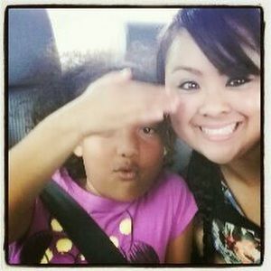 Meet your Posher, Clarissa