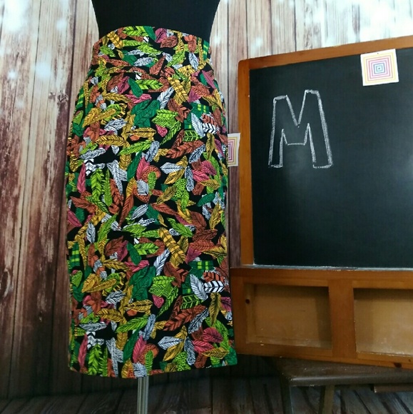 LuLaRoe Cassie Skirt