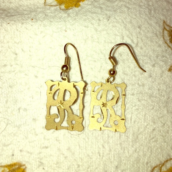 Gold plated earrings