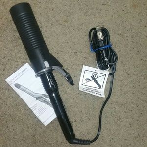 Conair Infiniti Pro curling iron