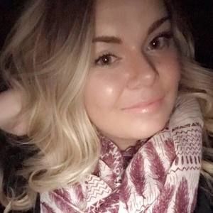 Meet your Posher, Gina