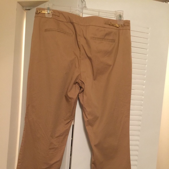 Pants - Picture 4 of 4