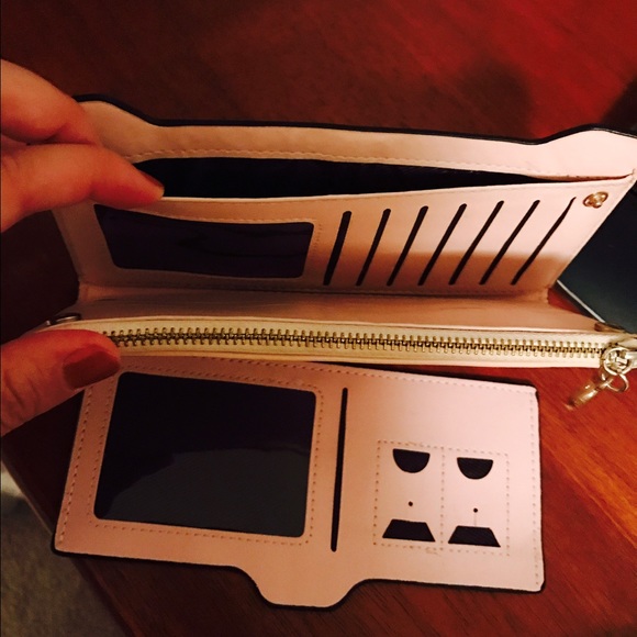 Wallet - Picture 4 of 4