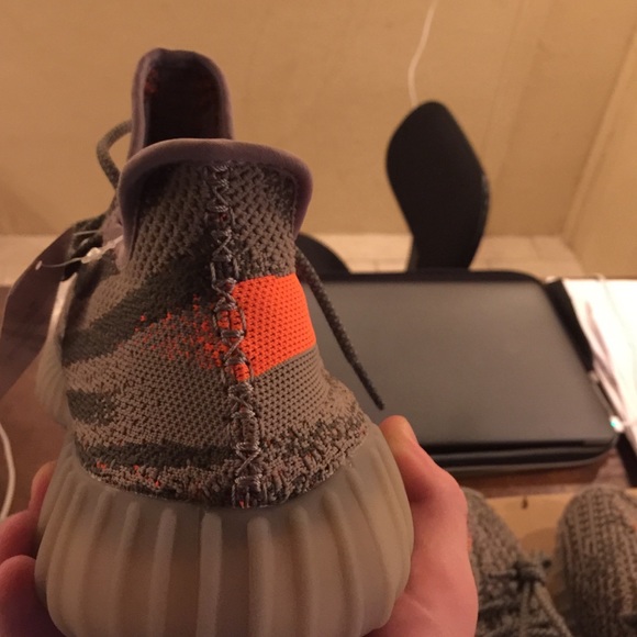 Yeezy 350 v2
