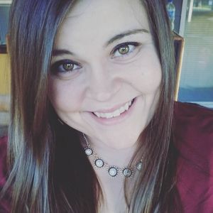 Meet your Posher, Lizzabeth