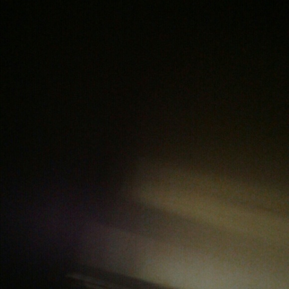 Meet your Posher, Tabitha - Picture 1 of 1