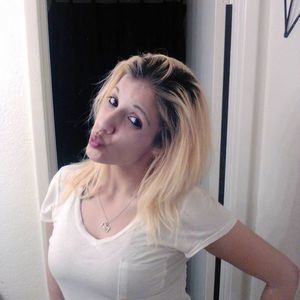 Meet your Posher, Bailey