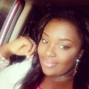 Meet your Posher, Develyn