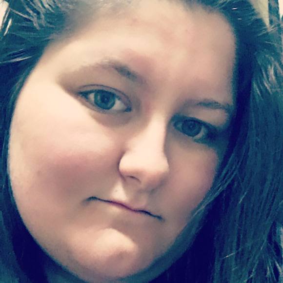 Meet your Posher, Constance - Picture 1 of 1