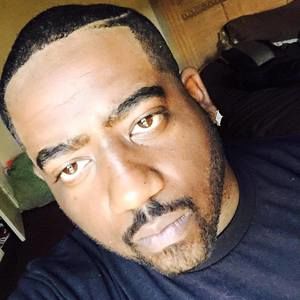 Meet your Posher, Wesley