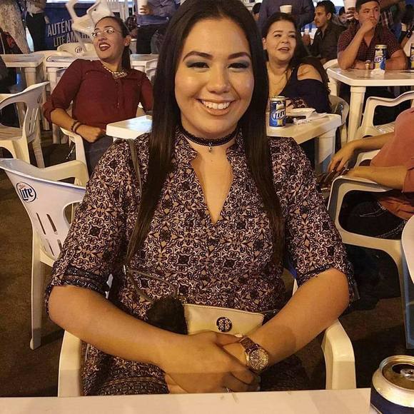 Meet your Posher, Melissa