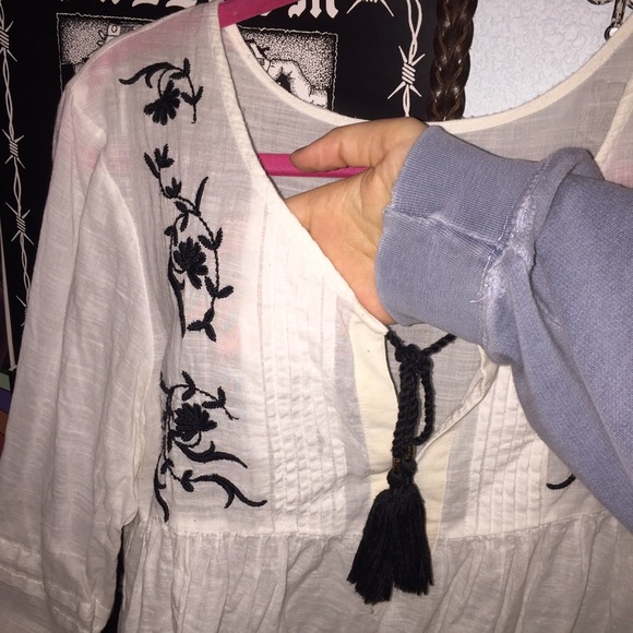 Flowy top - Picture 2 of 2