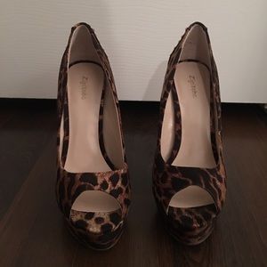 Zigi Soho Strike Leopard heel