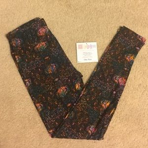 Brand New LuLaRoe OS Leggings -Kaleidoscope Design