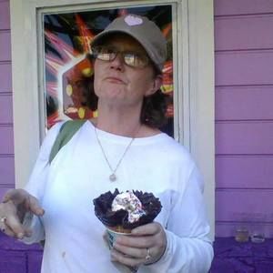 Meet your Posher, Judi