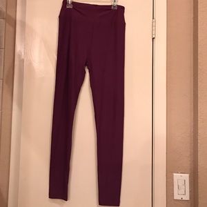 Lularoe OS leggings plum color