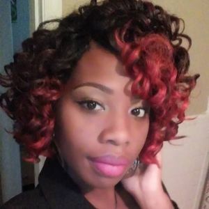 Meet your Posher, Nadine