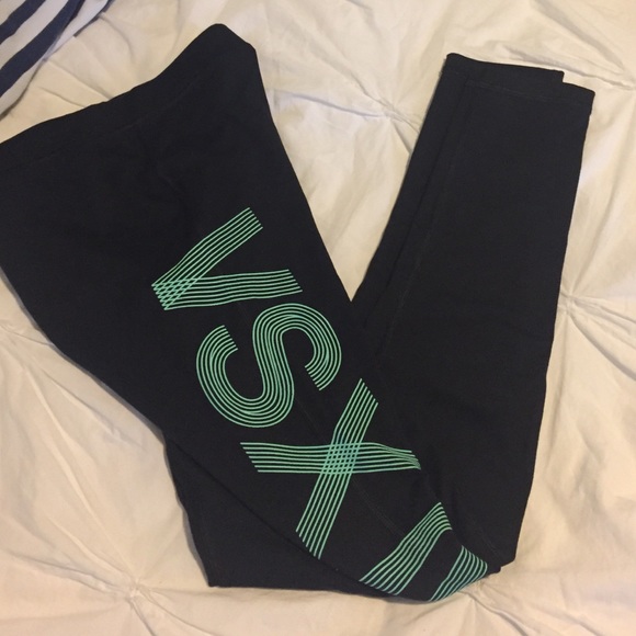VSX graphic workout legging