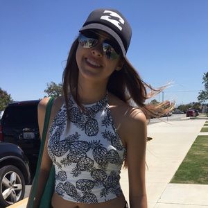 Meet your Posher, Abby