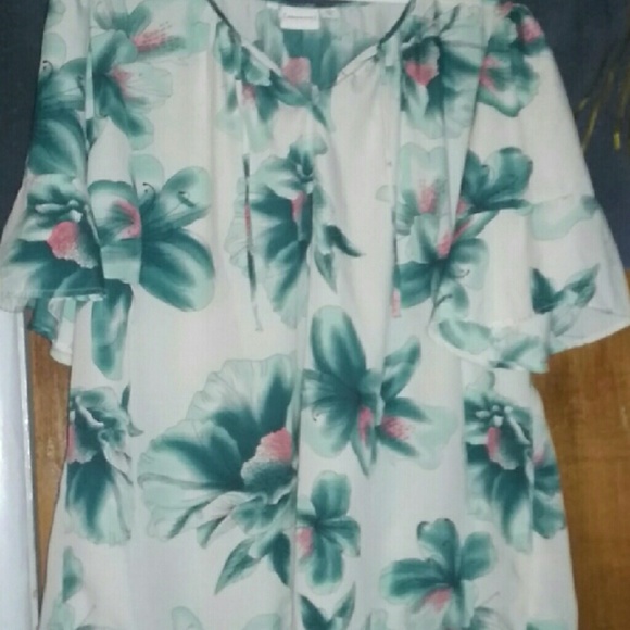 CUTE HAWAIIAN BLOUSE BY JUNAROSE