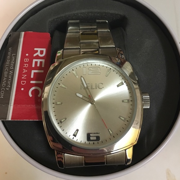 NWT Men's Relic Watch