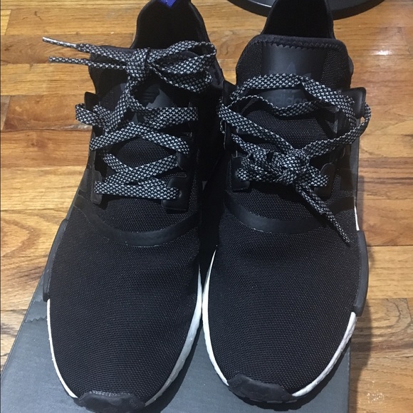 NMD size 10