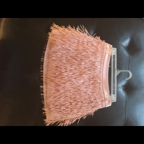 Express fringe skirts size 00 (runs big) - Picture 2 of 3