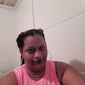 Meet your Posher, Pamela