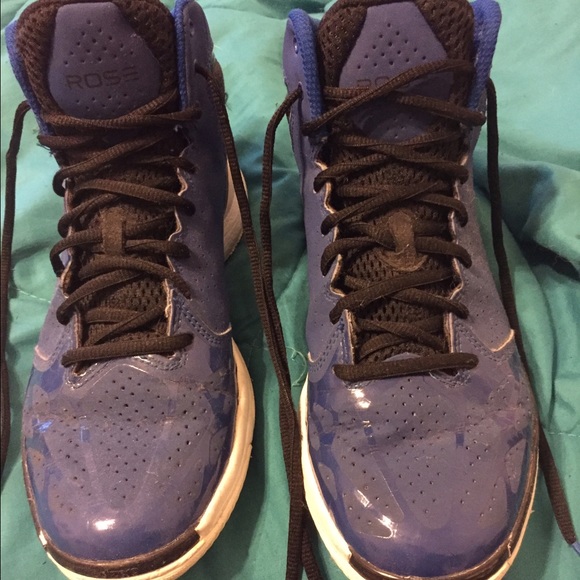 Adidas Basketball Shoes - Picture 1 of 2