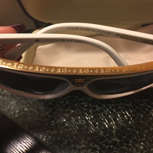 Louis Vuitton evidence shades (white) - Picture 2 of 4