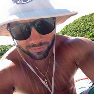 Meet your Posher, Andrew