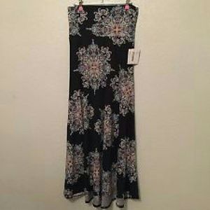 Small lularoe medallion maxi