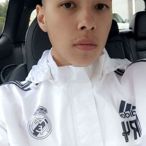 Meet your Posher, Nick