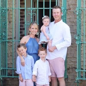 Meet your Posher, Ivy