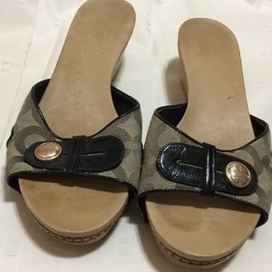 AUTHENTIC COACH SANDALS