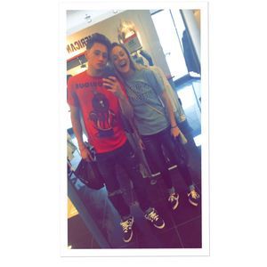 Meet your Posher, Zach