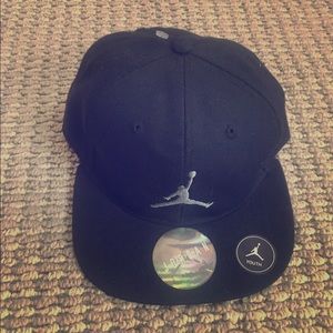 Black Jordan Hat