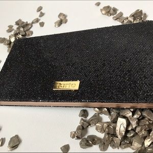 Tarte Bling It On Amazonian Clay Blush Palette