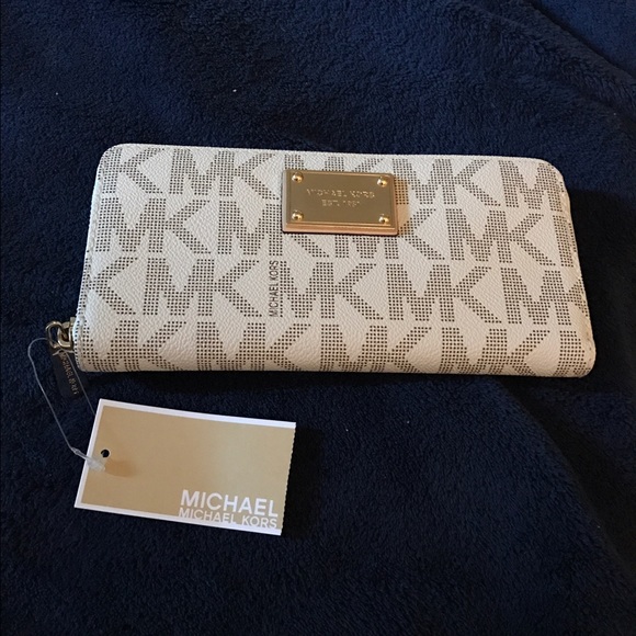 MICHAEL KORS wallet