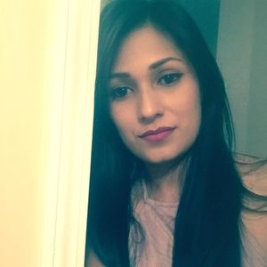 Meet your Posher, Raquel