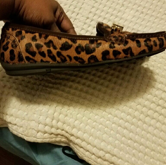 Leopard flats
