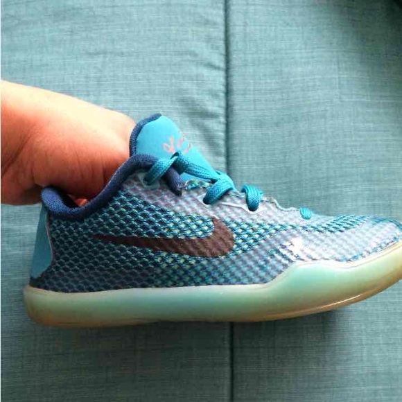 Nike KOBE X