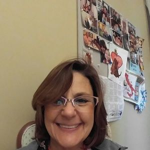 Meet your Posher, Debra