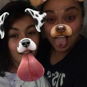 Meet your Posher, Reyna